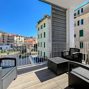 Nuovo Bilocale In Centro Con Terrazzo E Posto Auto Appartamento Varazze